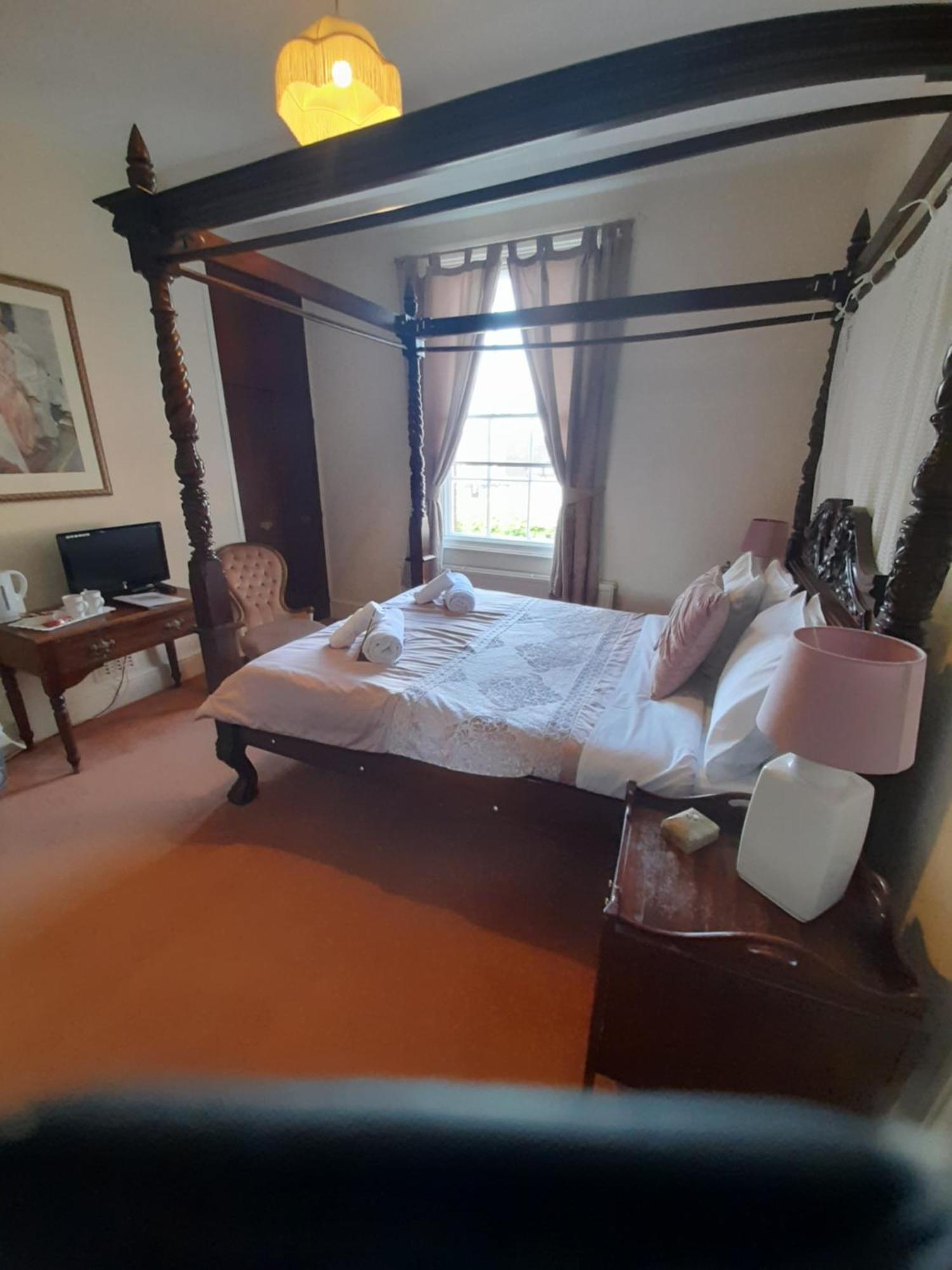 The Bank House Hotel Uttoxeter Eksteriør billede